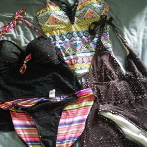 3 tankinis with bottoms...bundle or make an offer!